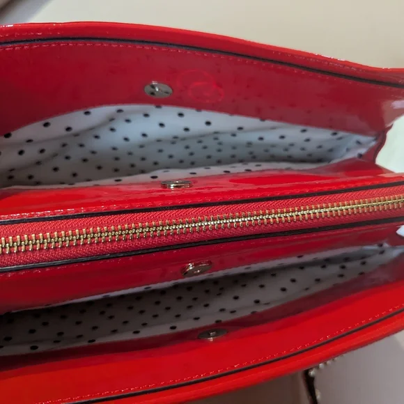 Kate Spade Patent Leather Bow Handbag in Gorgeous Red, Like NEW♦️ - Picture 11 of 16